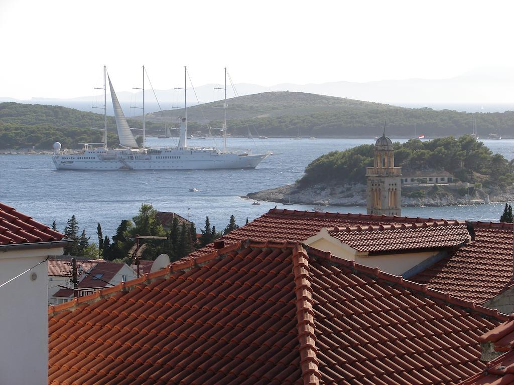 Apartments Curin Hvar Town Exteriér fotografie